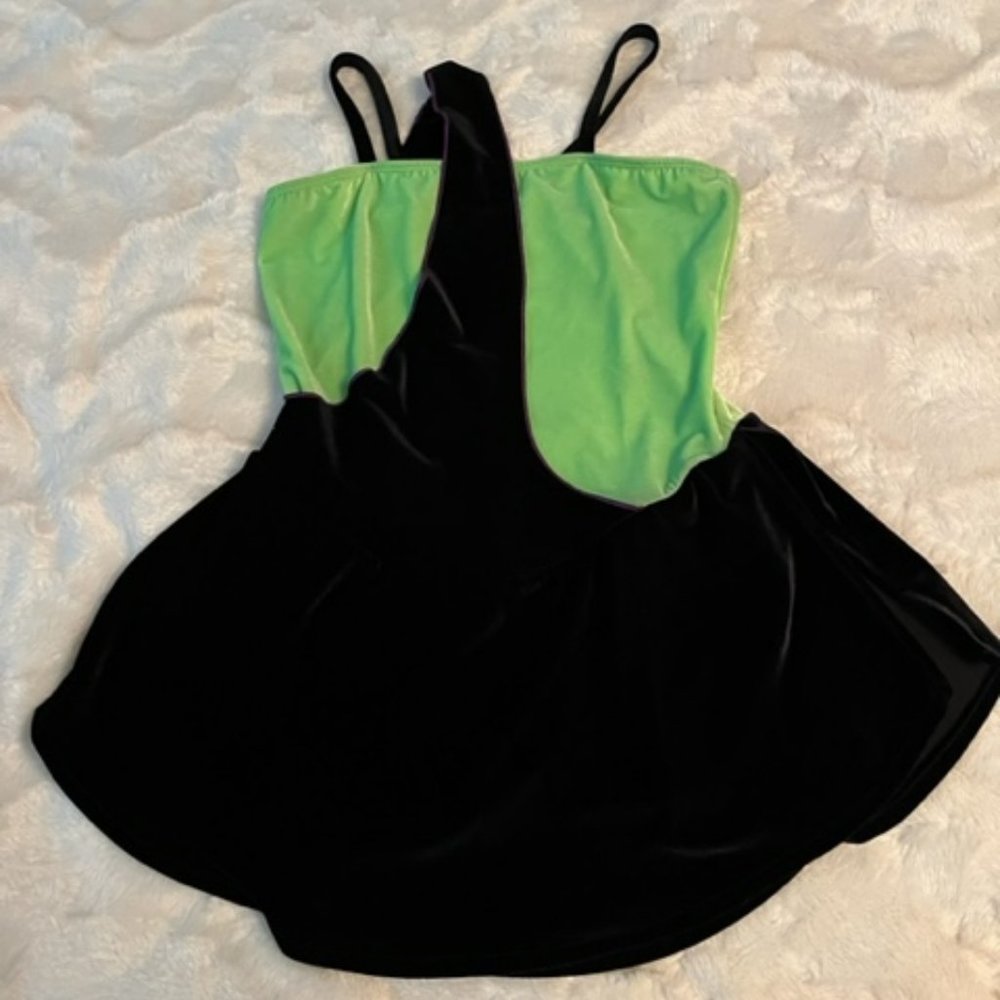 G K Elite Sportswear Figure Skating Dance Outfit Green Black Velour NWOT Size L